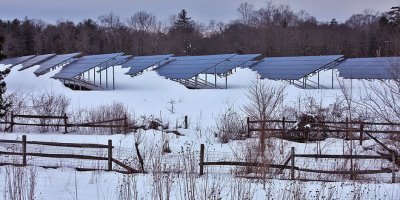 Як сонячні батареї працюють взимку